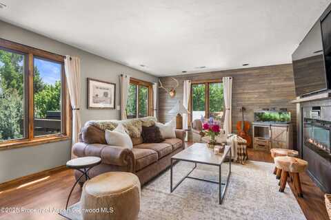 1472 W Main Street, Carbondale, CO 81623