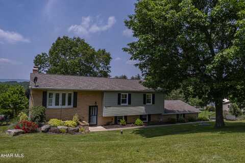 1858 Erin Drive, Altoona, PA 16602