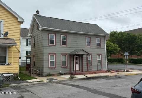 619 Mulberry Street, Hollidaysburg, PA 16648