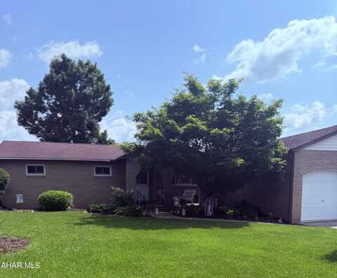 524 Elm Lane, Duncansville, PA 16635