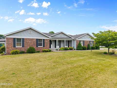 409 Tree Lane, Duncansville, PA 16635