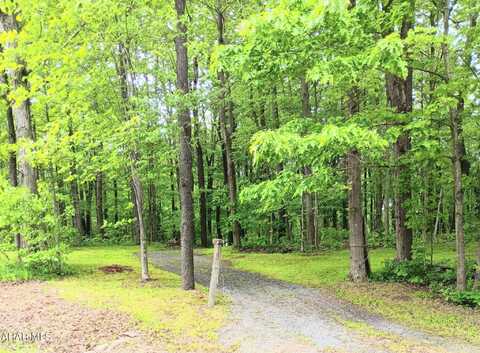 000 Beck Road, Loretto, PA 15940