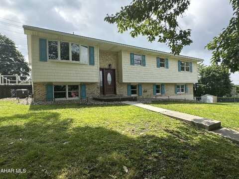 219 21st Avenue, Altoona, PA 16601