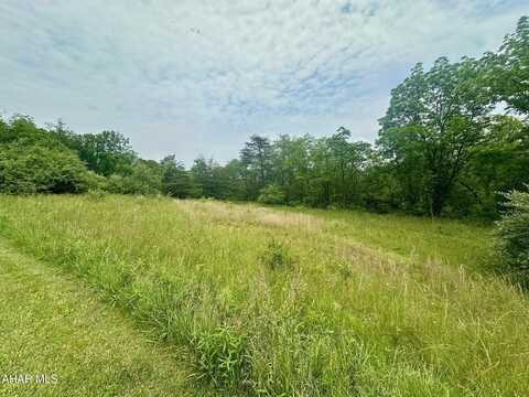 7697 Lincoln Highway, Bedford, PA 15522