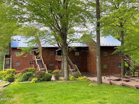 210 Moss Creek Drive, Portage, PA 15946