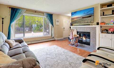 2816 Leighton Street, Anchorage, AK 99517