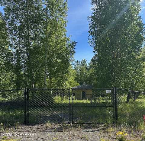901 S Hay Street, Wasilla, AK 99654