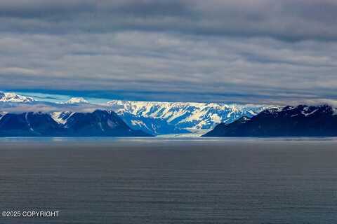 411 N Range Street, Yakutat, AK 99689