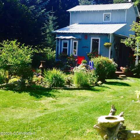 351 Shoreline Drive, Seldovia, AK 99663