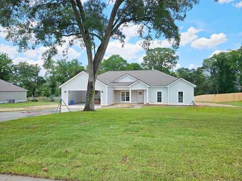 157 Buck Run Drive, Leesburg, GA 31763