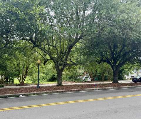 Hampton Avenue, Aiken, SC 29801