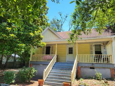 318 Chesterfield Street N, Aiken, SC 29801