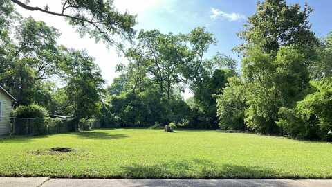 436 Chesterfield Street N, Aiken, SC 29801