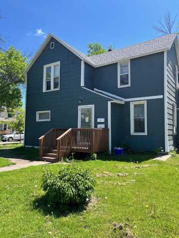 424 SE 1st Avenue, Aberdeen, SD 57401