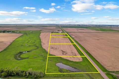 13333 382nd Avenue, Aberdeen, SD 57401