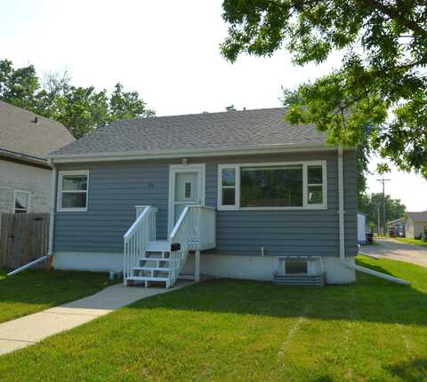 314 S 9th Street, Aberdeen, SD 57401
