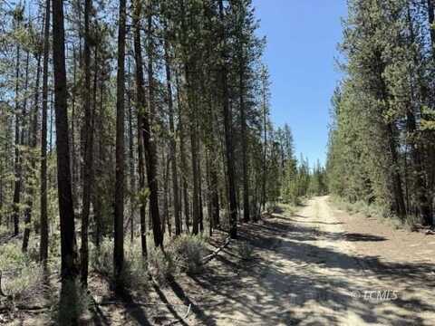 Off NF 9768, Crescent, OR 97730
