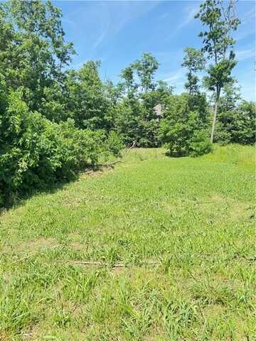 6404 SW Fair View BLVD, Bentonville, AR 72713