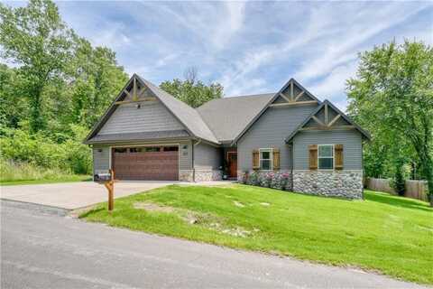 105 Rountree DR, Bella Vista, AR 72715