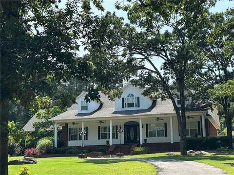 189 Stream RD, Russellville, AR 72802