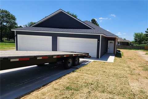 3114 Old Wire RD Unit #B, Springdale, AR 72764