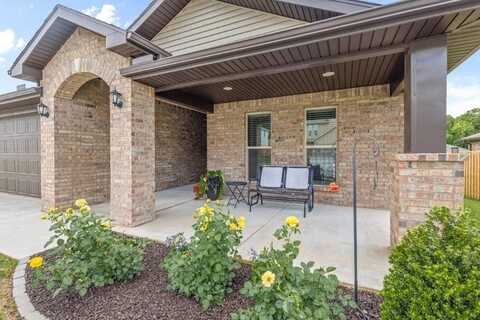 1431 Ari AVE, Centerton, AR 72719