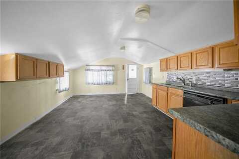 108 McCulloch, Pea Ridge, AR 72751