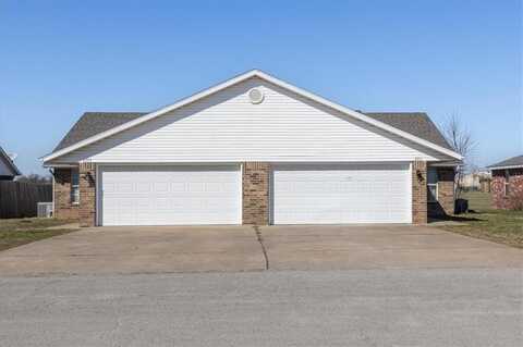 2201 & 2203 W Roselawn ST, Rogers, AR 72756
