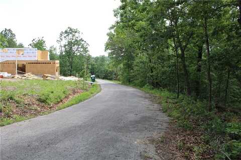 Bowmore CIR, Bella Vista, AR 72715
