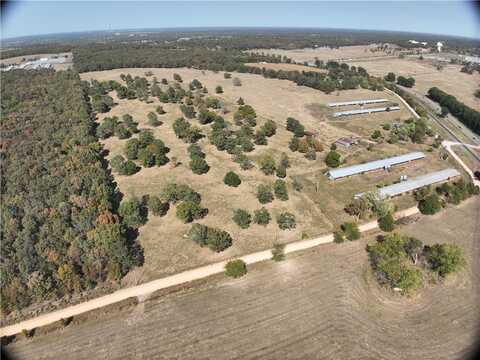 19072 Floyd Moore RD, Gentry, AR 72734