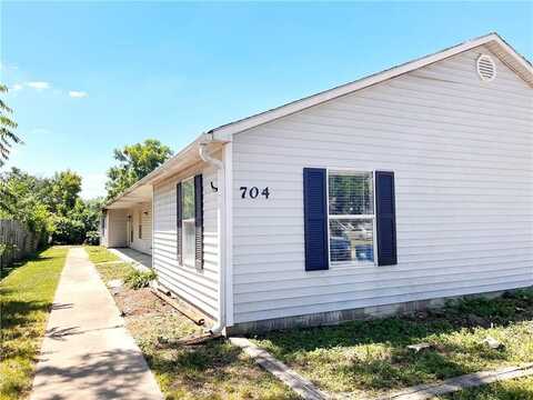 704 SE 4th ST Unit #A, Bentonville, AR 72712