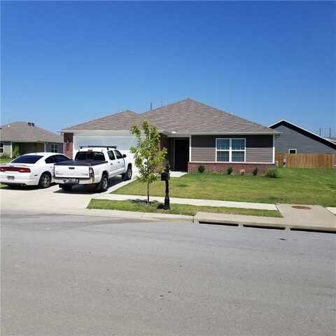 1302 Springfield DR, Fayetteville, AR 72704