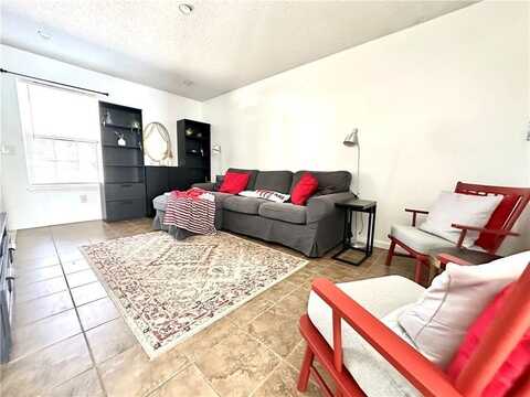 1370 N Oakland AVE Unit #4, Fayetteville, AR 72703