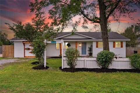 1089 Elway DR, Springdale, AR 72764