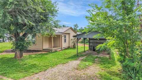 404 Hargis ST, Huntsville, AR 72740