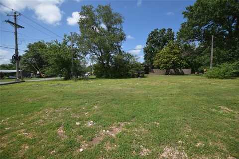 815 N 4th ST, Stilwell, OK 74960