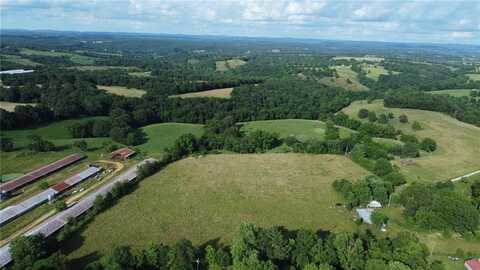 103 Madison 1495, Huntsville, AR 72740