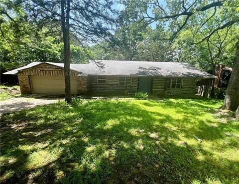1445 Viewpoint DR, Fayetteville, AR 72701