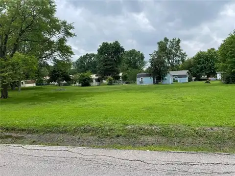 207 Saint George AVE, Berryville, AR 72616