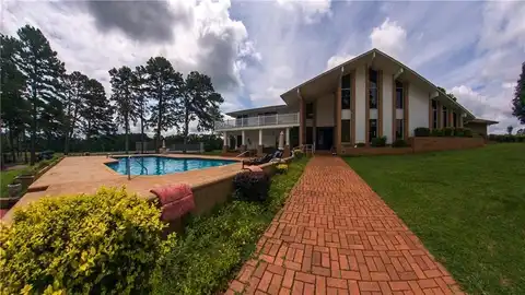 935 County Road 3456, Clarksville, AR 72830