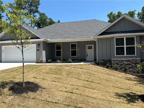 7 McGinnis LN, Bella Vista, AR 72715