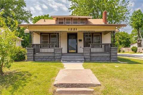 1221 14th ST, Fort Smith, AR 72901