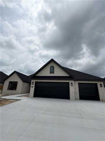 825 Bellagiola, Tontitown, AR 72762