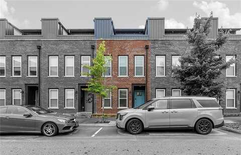 429 SW B ST, Bentonville, AR 72712