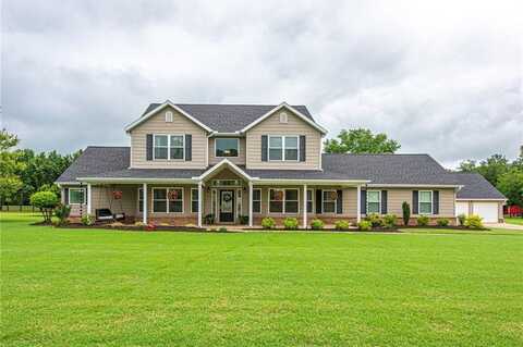 8619 W Forest Hills DR, Fayetteville, AR 72704