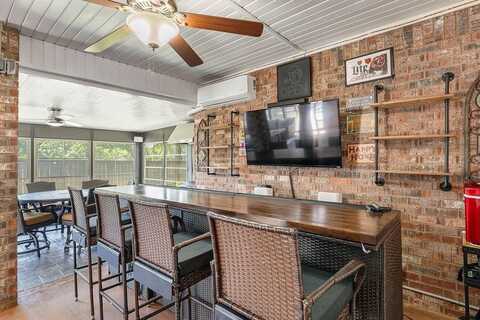 4206 NE Kenton AVE, Bentonville, AR 72712