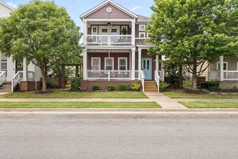 551 N Tennyson LN, Fayetteville, AR 72704