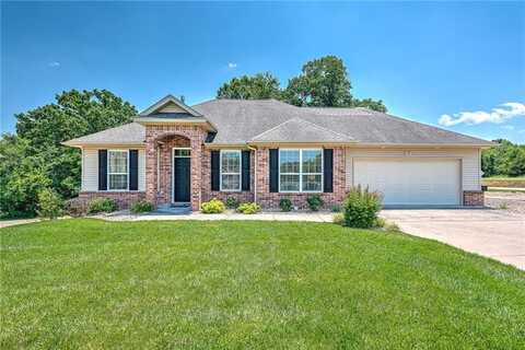 2 Parkridge DR, Bella Vista, AR 72715