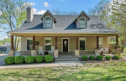 3060 Whippoorwill LN, Fayetteville, AR 72701
