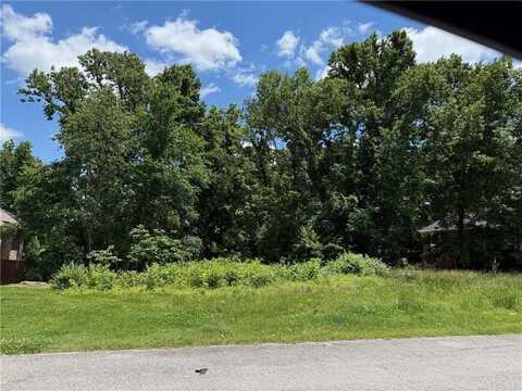 NW Turner DR, Bentonville, AR 72712